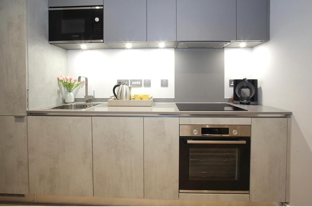 Mnitri Apartment Luton  Dış mekan fotoğraf